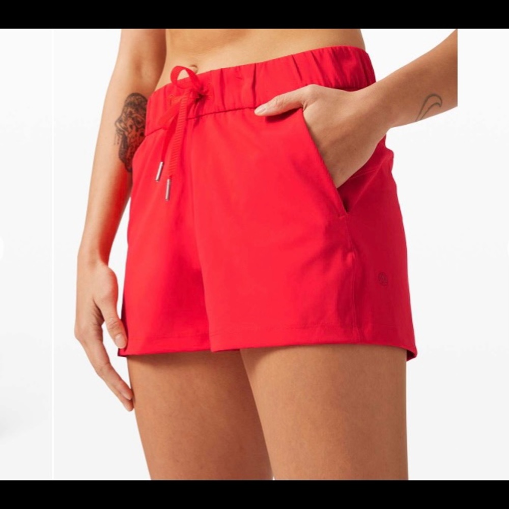 Lulu lemon Red Short On the Fly